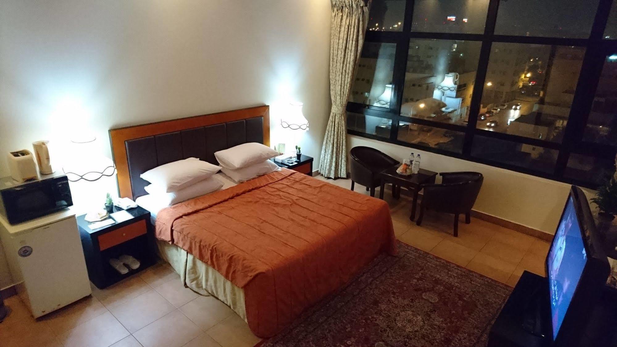Infinity Tower Suites Wll Manama Dış mekan fotoğraf